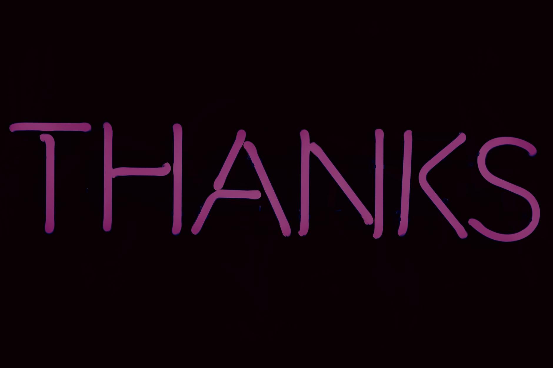 The Dark Mode Font Illusion: Why Your Typography Needs to Lose Weight in the Dark