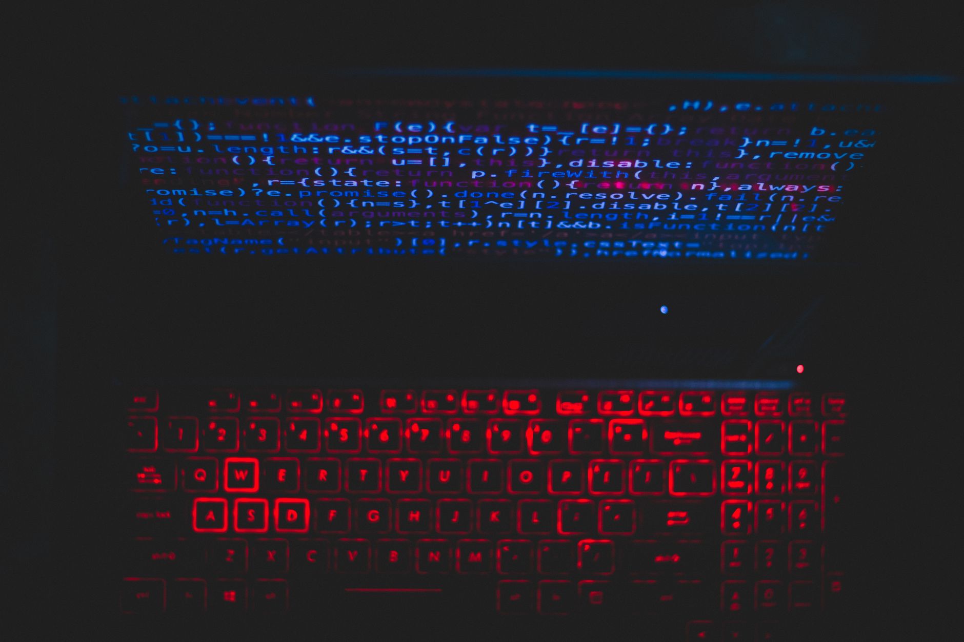 The Dark Mode Typographic Trap: Why Your Fonts Look Bolder in the Dark (and How to Fix It)