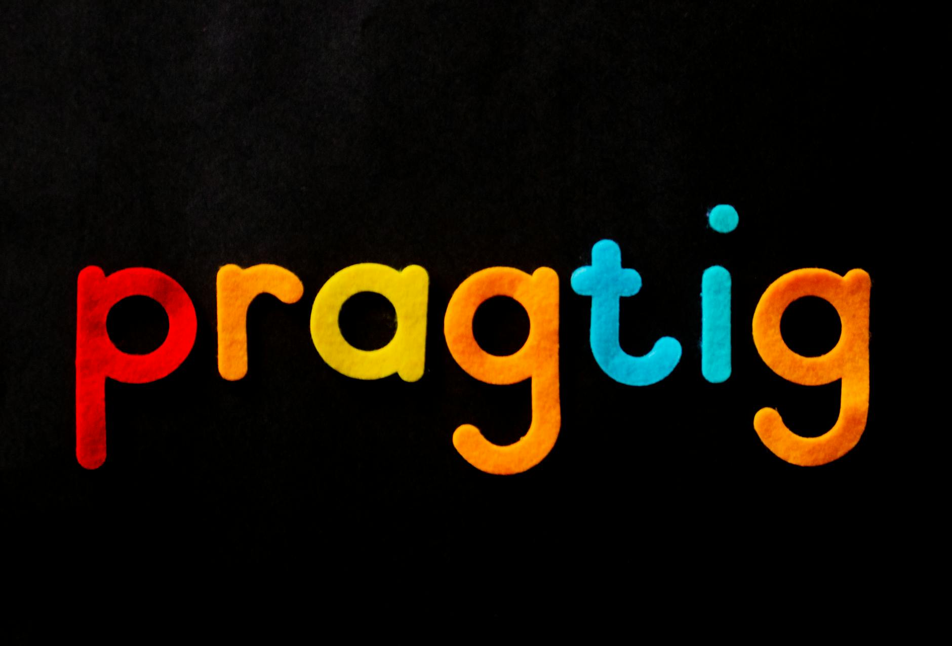 The Typographic Chameleon: Adjusting Font Grade Dynamically for Dark Mode and Screen Density